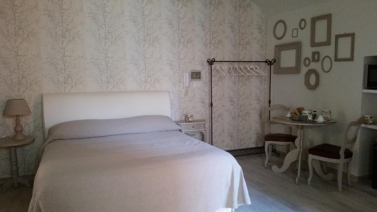 Novecento Charming Room Avigliana Exterior photo